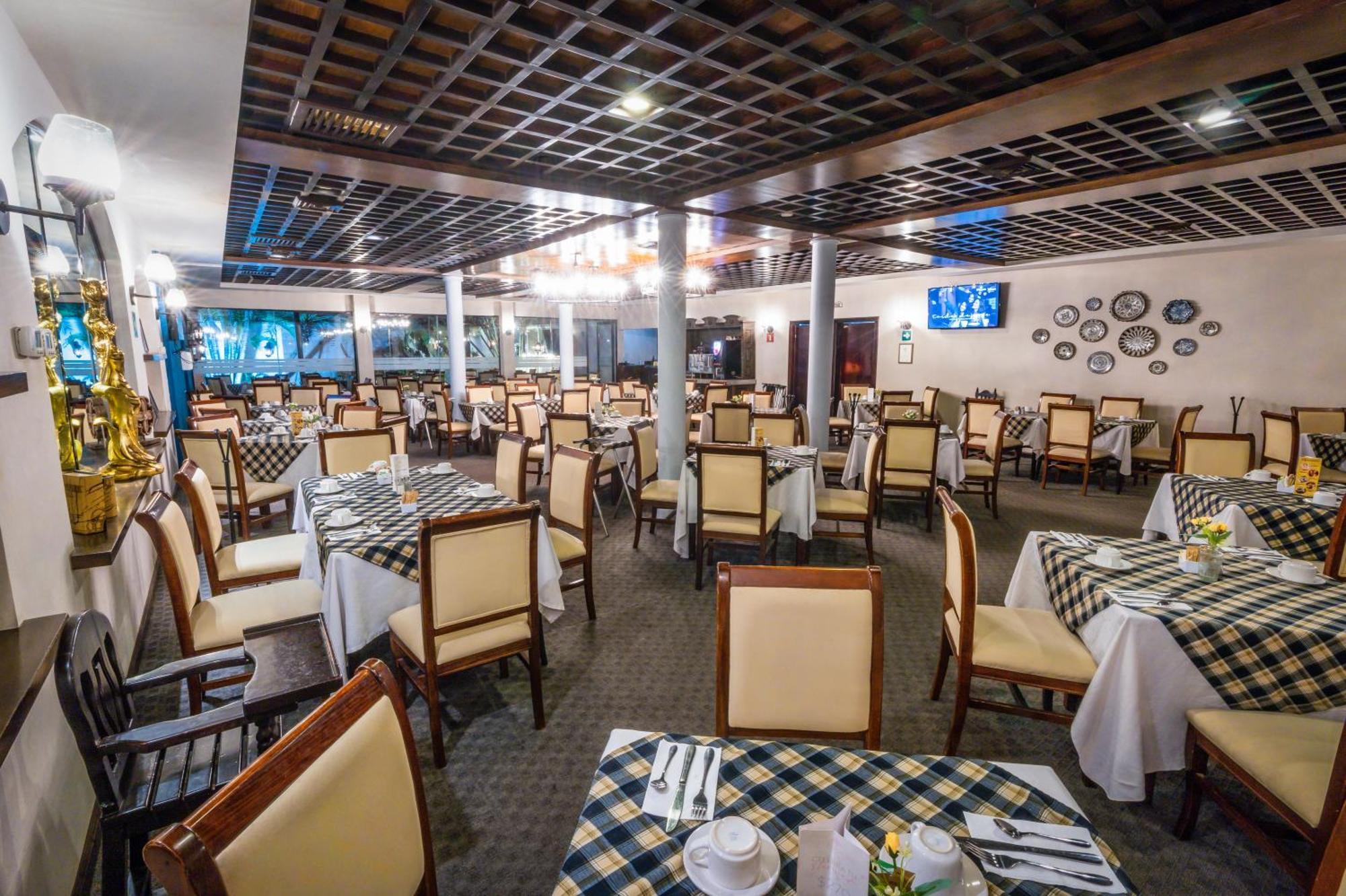 洛斯特雷里奥斯酒店 Culiacán 外观 照片
